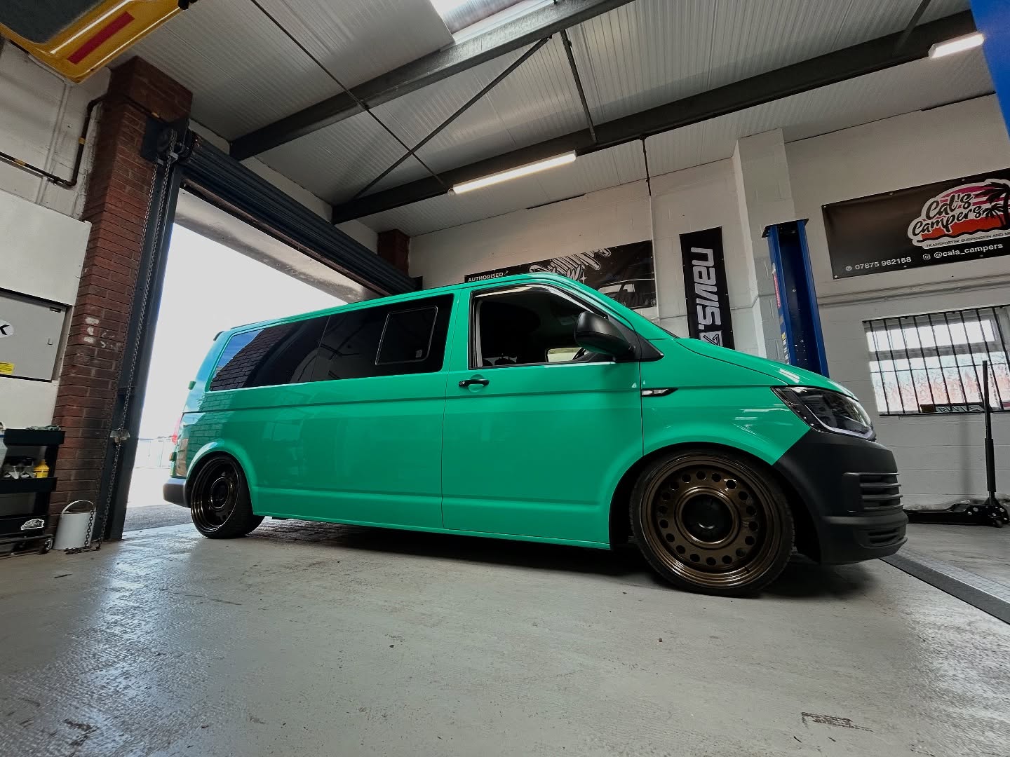 Custom paint and Sportline conversion on a VW T6